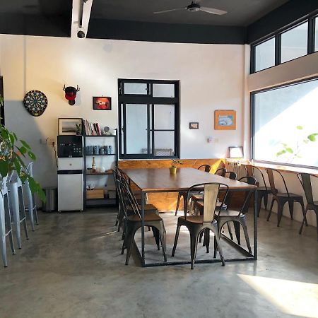 男子漢青年旅店 Manzhou エクステリア 写真
